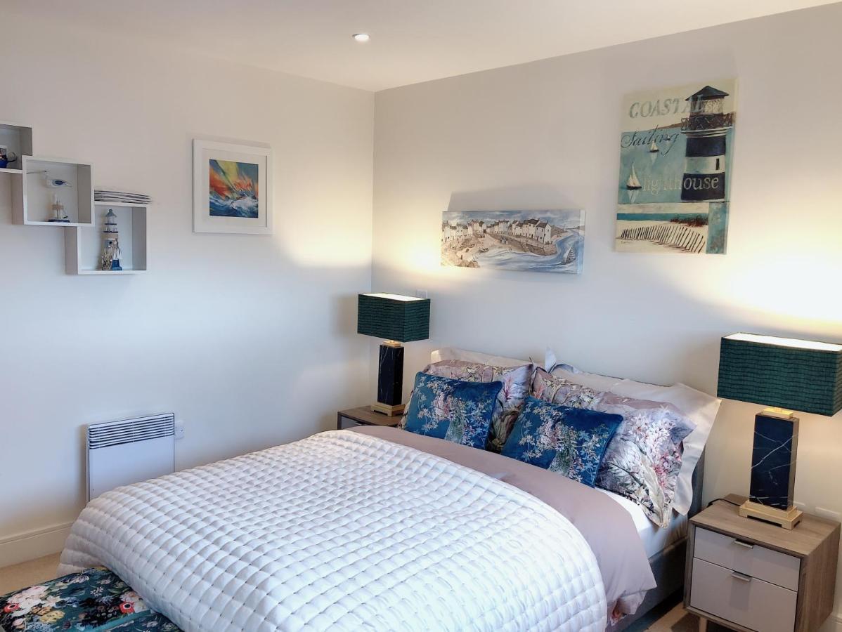 Apartmán Beach On The Doorstep Meridian Tower Marina Swansea Exteriér fotografie